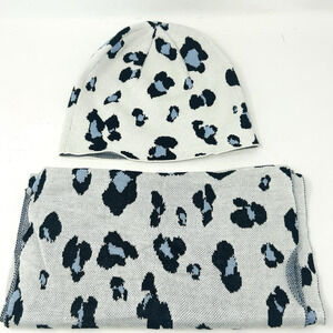 Chico’s Animal Print Hat and Infinity Scarf Set Blue Black Gray Cream Soft Rayon